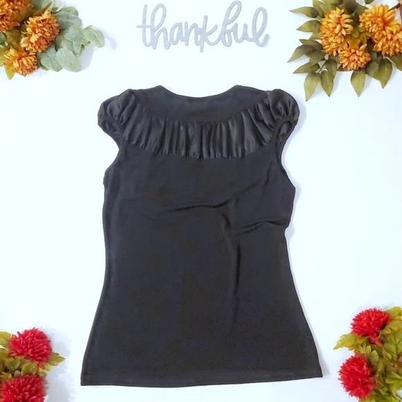 3/$15 IZ Beyer Cap Sleeve Satin Panel Shirt ▪︎ XL - Picture 5 of 5